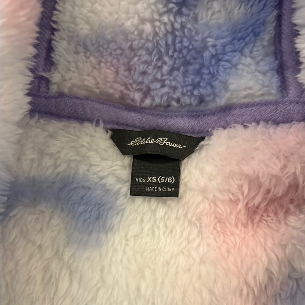 Eddie Bauer Tie-Dye Puffers - Picture 6 of 8